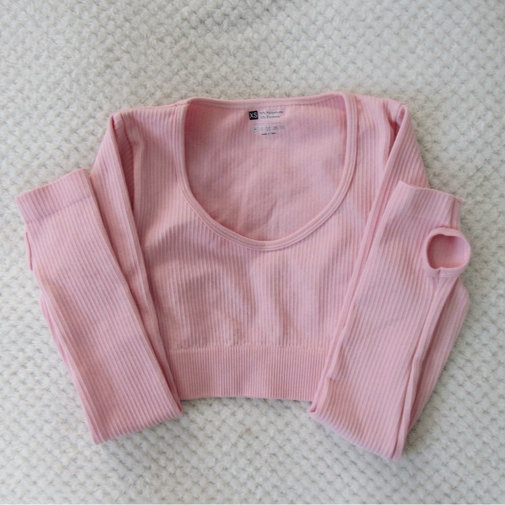 Pink Workout Set - Picture 2 of 5